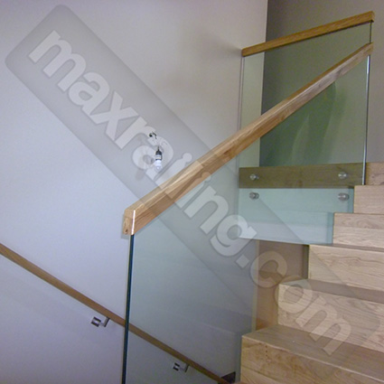 Парапет стъкло